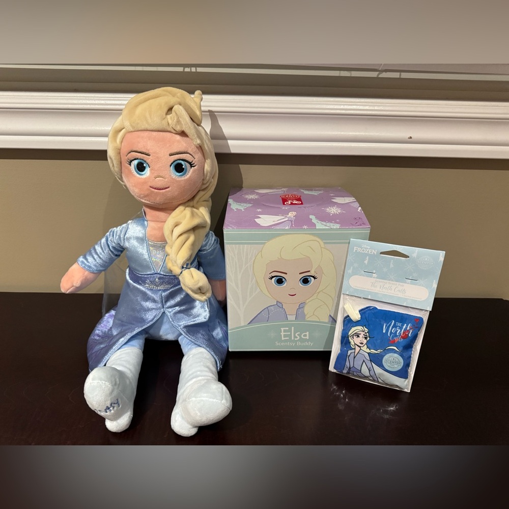 Scentsy Buddy Frozen Elsa